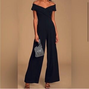 Lulus NWT Black Off Shoulder Jumpsuit Women’s size xl